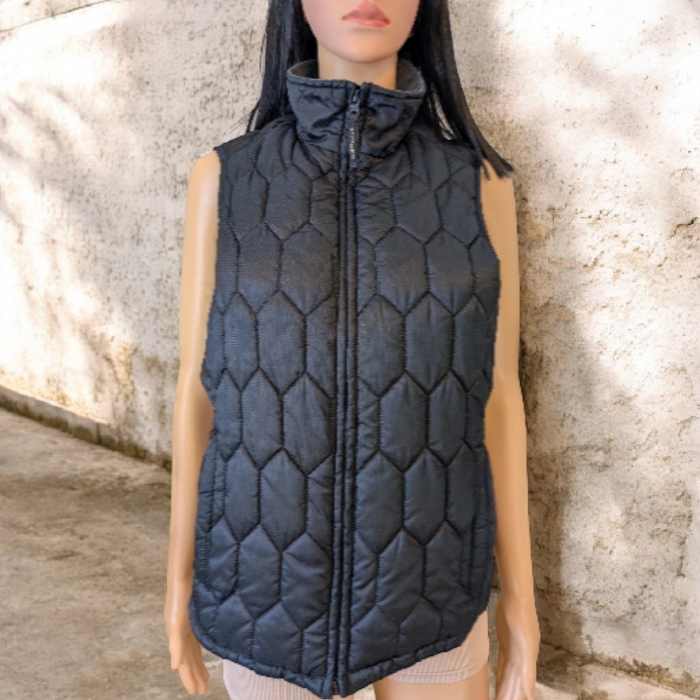 Exofficio Black Honeycomb Puffer Winter Vest